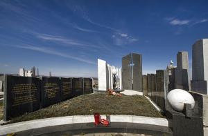 Spomenik umrlim v 1. In 2. Svetovni vojni